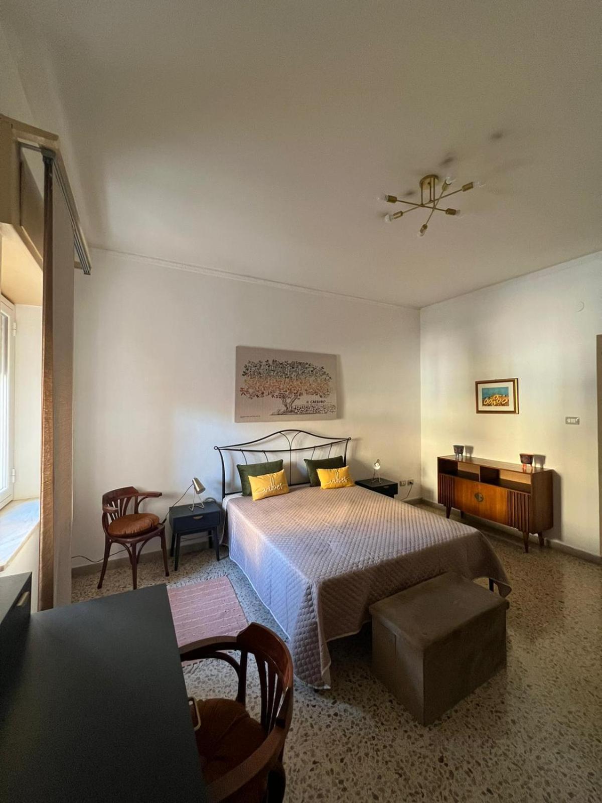 Naos - Guest House Al Teatro Greco Сиракузы Экстерьер фото